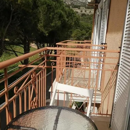 Afrodite 19 Spacious Apartment * Agia Efimia